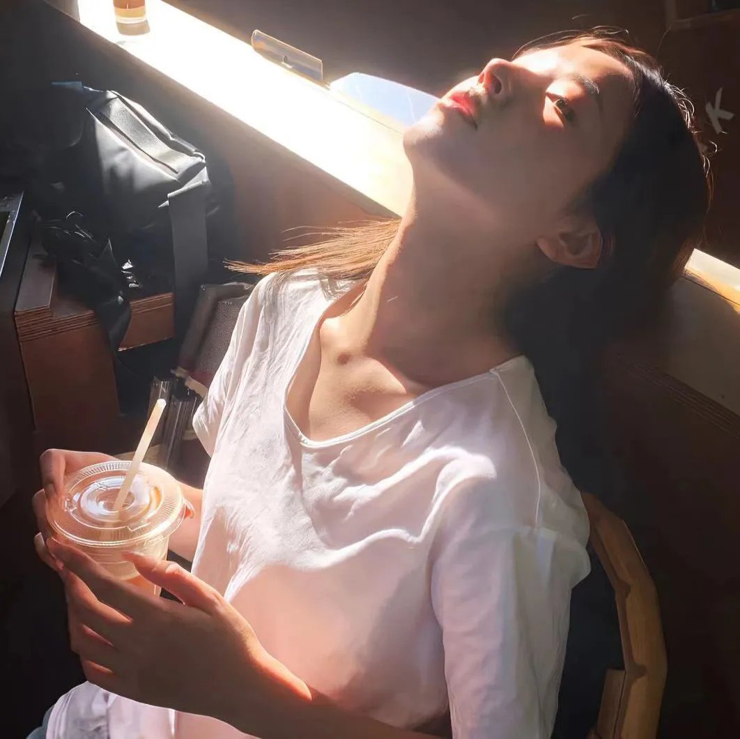 云中阴影